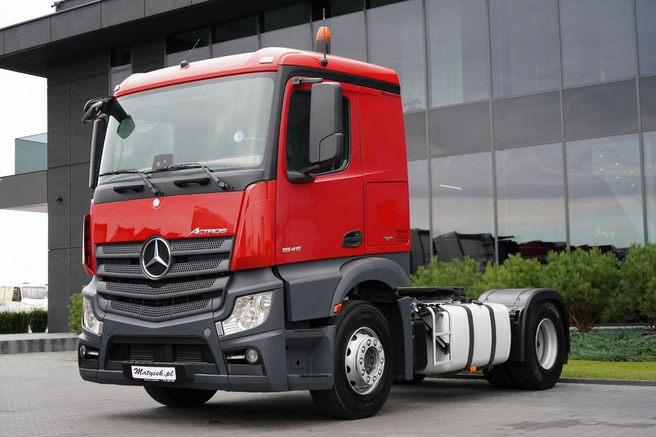 Mercedes-Benz ACTROS 1845 / HYDRAULIKA / NISKA KABINA / EURO - Tegljač: slika 1 Mercedes-Benz ACTROS 1845 / HYDRAULIKA / NISKA KABINA / EURO - Tegljač: slika 1