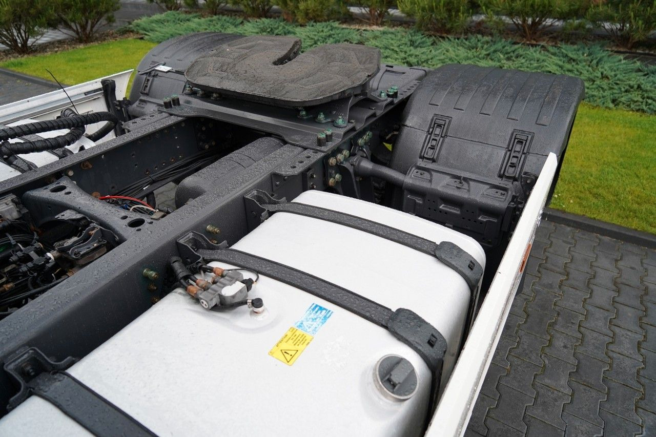 Lizing  Scania R 520 / V8 / HYDRAULIKA / RETARDER / I-PARK COOL Scania R 520 / V8 / HYDRAULIKA / RETARDER / I-PARK COOL: slika 9