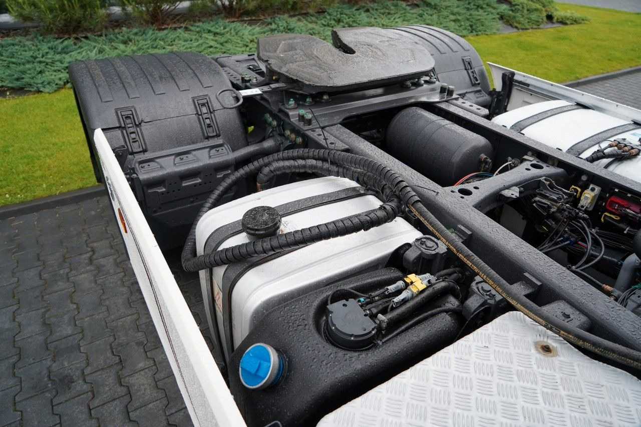 Lizing  Scania R 520 / V8 / HYDRAULIKA / RETARDER / I-PARK COOL Scania R 520 / V8 / HYDRAULIKA / RETARDER / I-PARK COOL: slika 11