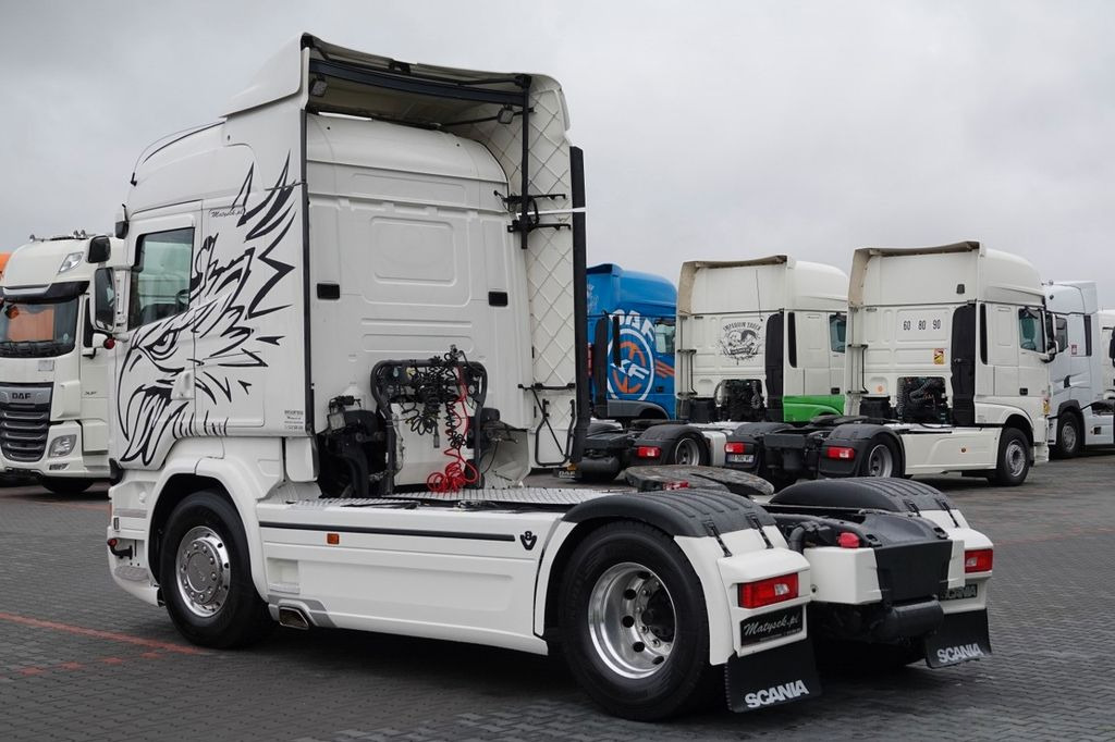 Scania R 580 / V8 / RETARDER / CAŁA NA PODUSZKACH - Tegljač: slika 4 Scania R 580 / V8 / RETARDER / CAŁA NA PODUSZKACH - Tegljač: slika 4