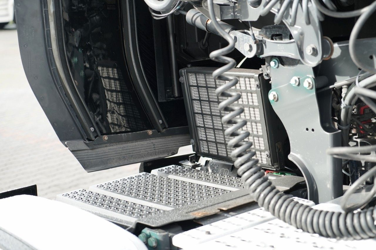 Tegljač Scania S 500 / RETARDER / I-PARK COOL / FULL AIRMATIC: slika 19 Tegljač Scania S 500 / RETARDER / I-PARK COOL / FULL AIRMATIC: slika 19