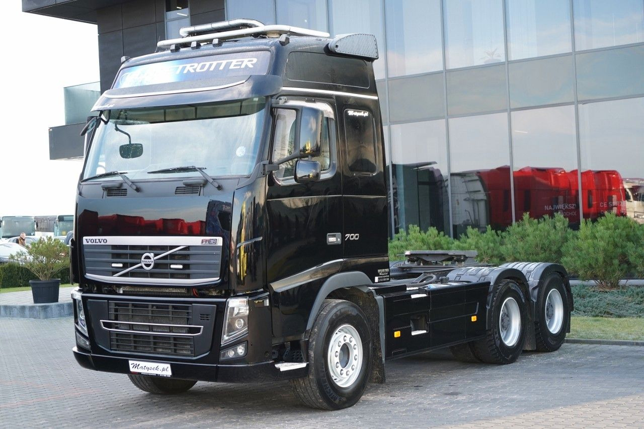 Volvo FH16 / 700 / 6x4 / HYDRAULIKA / RETARDER / 3 OSI - Tegljač: slika 5 Volvo FH16 / 700 / 6x4 / HYDRAULIKA / RETARDER / 3 OSI - Tegljač: slika 5