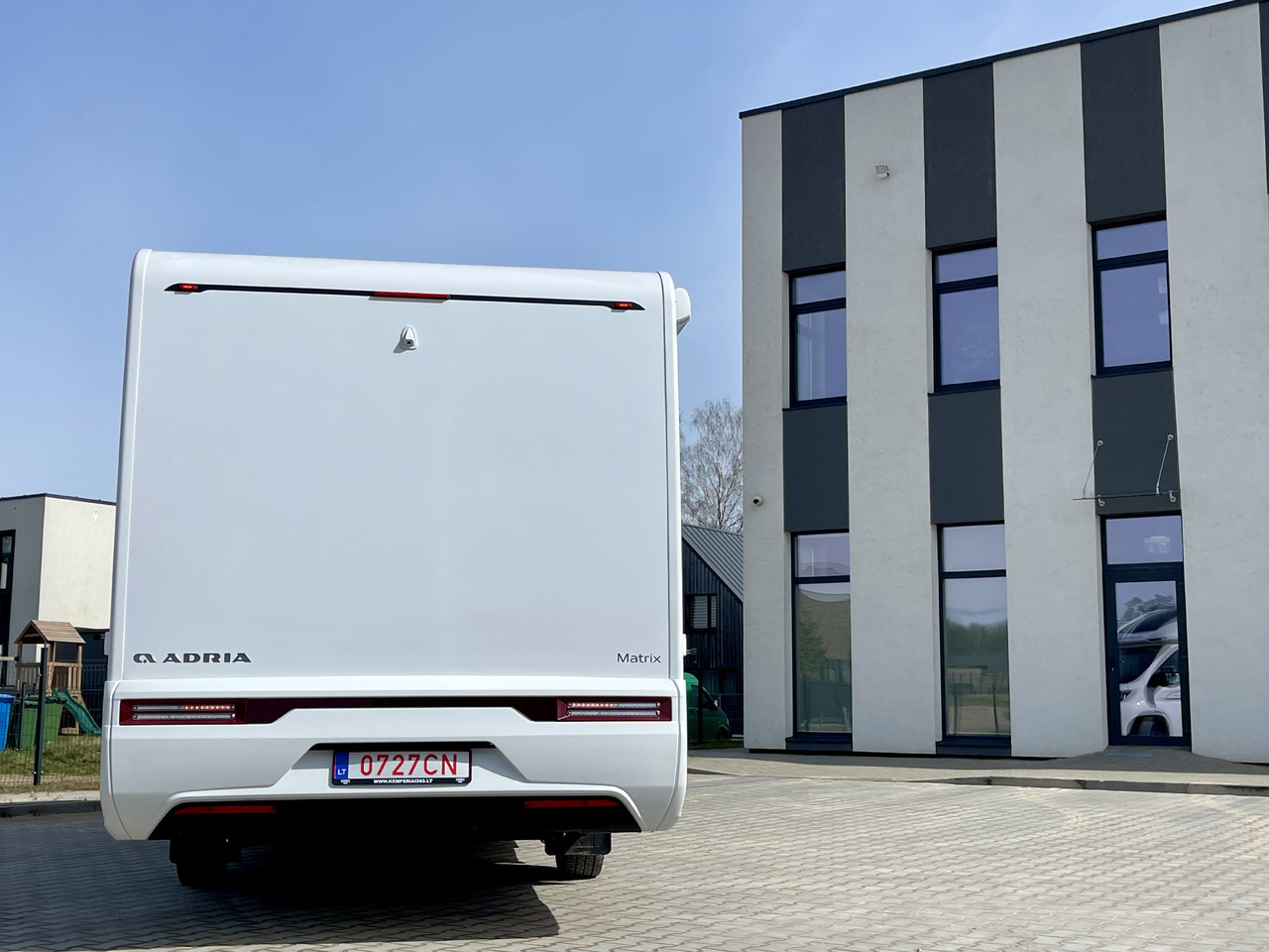 ADRIA Matrix 670 SL - Poluintegrisani kamper: slika 5 ADRIA Matrix 670 SL - Poluintegrisani kamper: slika 5