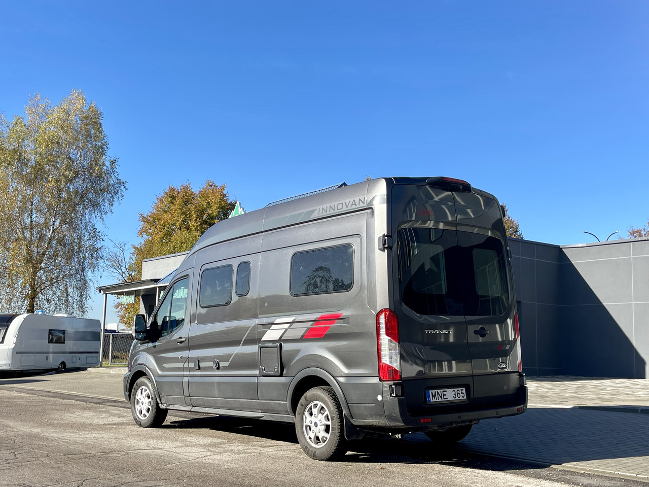 LCM Innovan 590 - Kamp kombi: slika 4 LCM Innovan 590 - Kamp kombi: slika 4