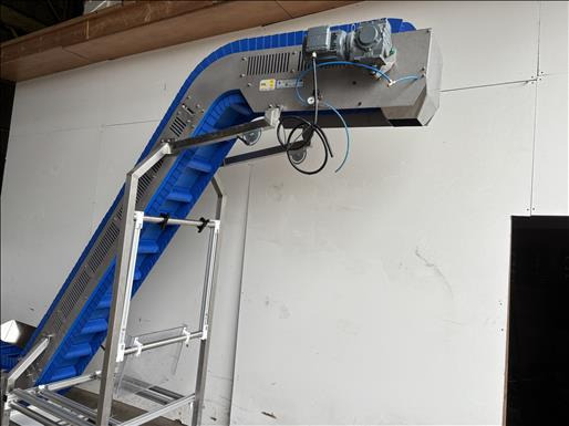 BHL Flighted elevator conveyor - Transporter: slika 4 BHL Flighted elevator conveyor - Transporter: slika 4
