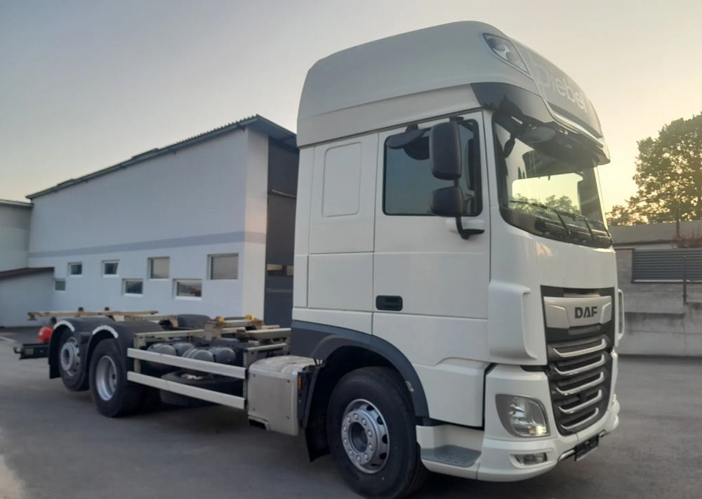 Lizing  DAF XF 106 450 / BDF RETARDER DAF XF 106 450 / BDF RETARDER: slika 6