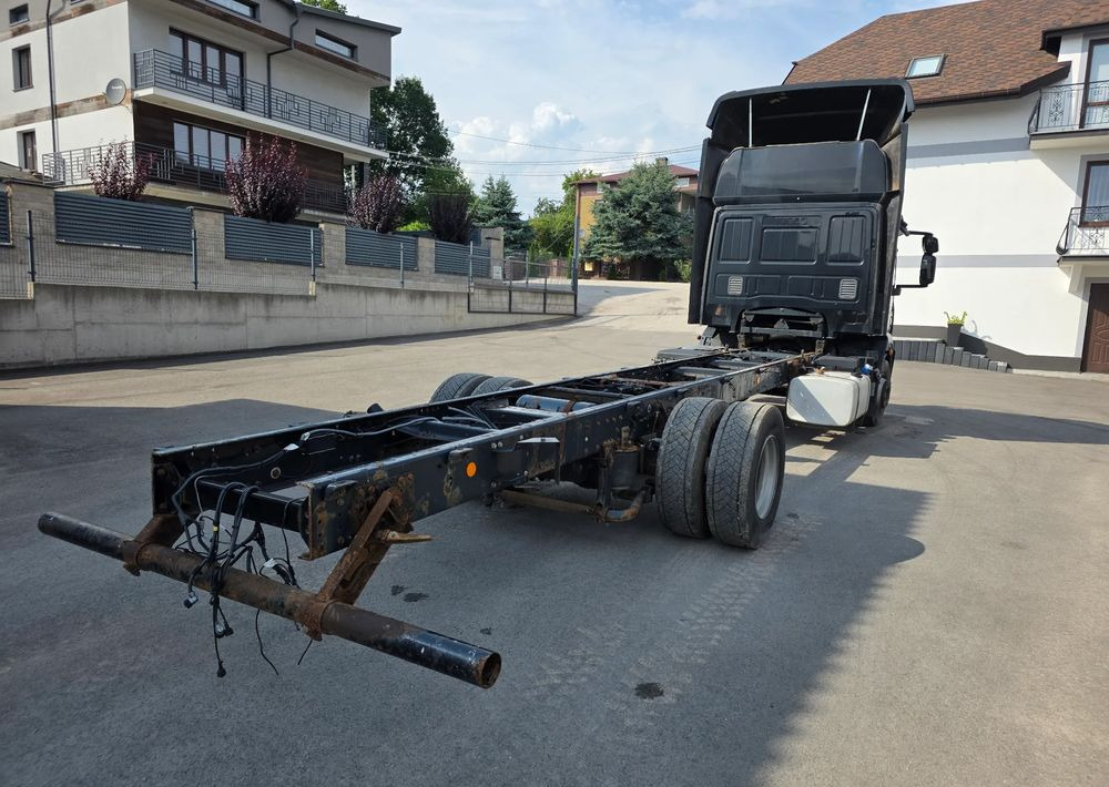 Kamion sa ceradom Iveco EUROCARGO 160E28  RAMA DO ZABUDOWY/  LAWETA / MANUAL /: slika 6 Kamion sa ceradom Iveco EUROCARGO 160E28  RAMA DO ZABUDOWY/  LAWETA / MANUAL /: slika 6