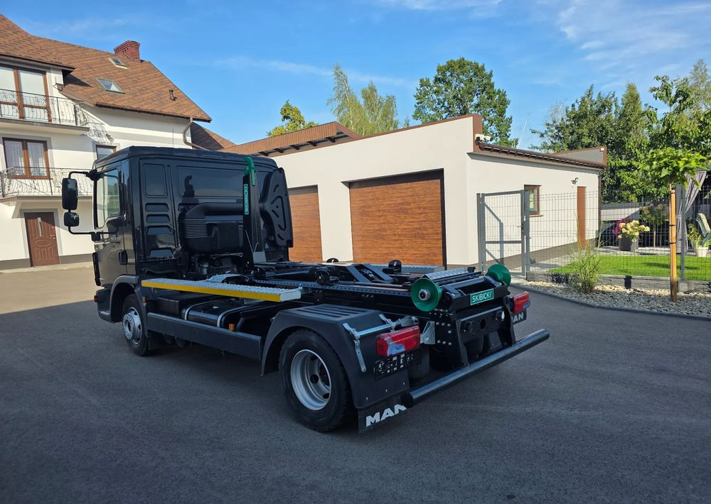 MAN TGL 12.250 nowe urządzenie hakowe SKIBICKI HKS 8/3300 ATEGO / TGM - Kamion sa hidrauličnom kukom: slika 3 MAN TGL 12.250 nowe urządzenie hakowe SKIBICKI HKS 8/3300 ATEGO / TGM - Kamion sa hidrauličnom kukom: slika 3