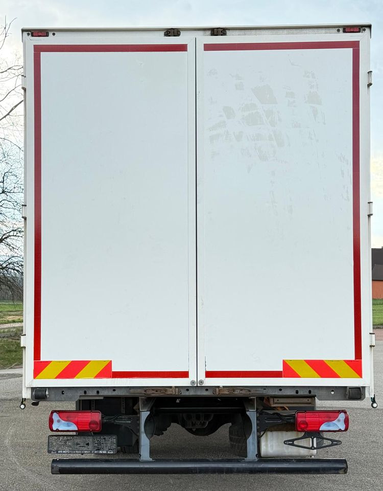 MAN TGL 12.250/KONTENER/IZOTERMA/WINDA/2019R/EURO 6/PEŁEN SERWIS/SPROWADZONY/ZADBANY - Kamion sa zatvorenim sandukom: slika 4 MAN TGL 12.250/KONTENER/IZOTERMA/WINDA/2019R/EURO 6/PEŁEN SERWIS/SPROWADZONY/ZADBANY - Kamion sa zatvorenim sandukom: slika 4