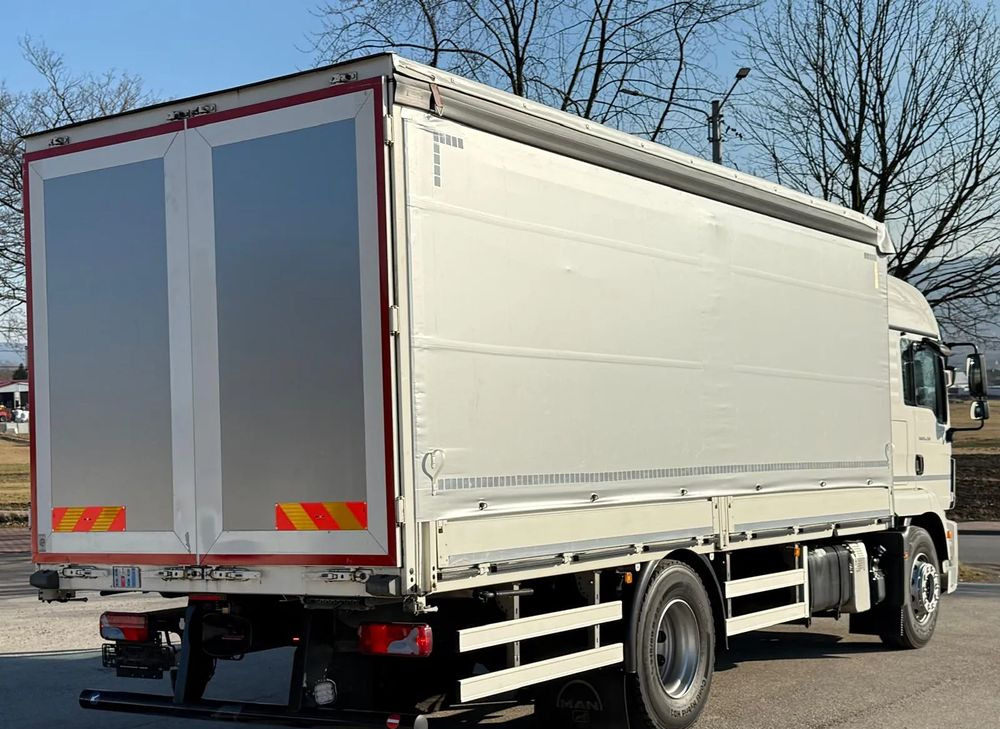 MAN TGM 15.290/E6/FIRANKA/BURTO-FIRANKA/SZKOŁA JAZDY/MAŁY ROZSTAW OSI/16PALET/WINDA/NISKI PRZEBIEG/2019/SERWISOWANY - Kamion sa ceradom: slika 5 MAN TGM 15.290/E6/FIRANKA/BURTO-FIRANKA/SZKOŁA JAZDY/MAŁY ROZSTAW OSI/16PALET/WINDA/NISKI PRZEBIEG/2019/SERWISOWANY - Kamion sa ceradom: slika 5