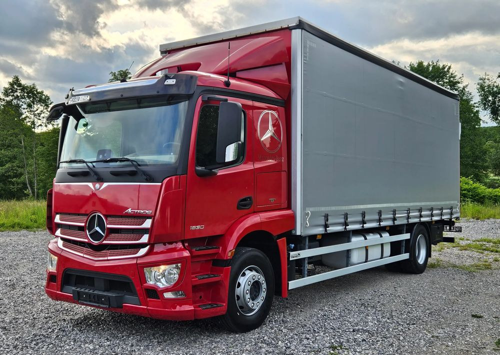Mercedes-Benz ACTROS 1830/1827/1832/FIRANKA/WINDA/18 EUROPALET/AUTOMAT/Z NIEMIEC/2017/DUŻA ŁADOWNOŚĆ - Kamion sa ceradom: slika 1 Mercedes-Benz ACTROS 1830/1827/1832/FIRANKA/WINDA/18 EUROPALET/AUTOMAT/Z NIEMIEC/2017/DUŻA ŁADOWNOŚĆ - Kamion sa ceradom: slika 1