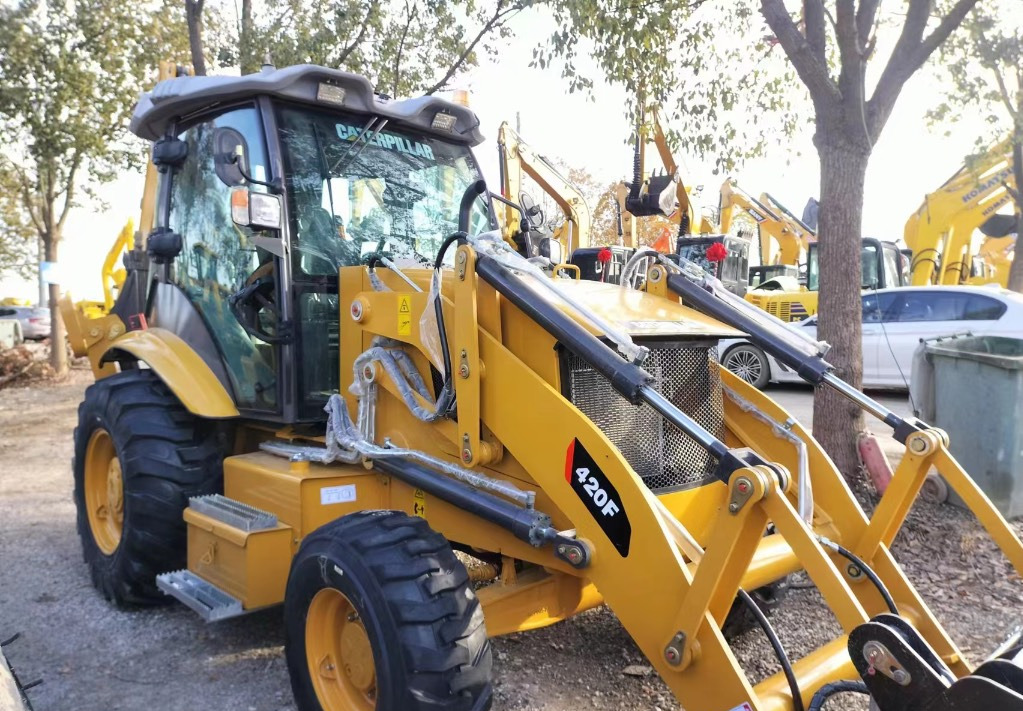 Bager utovarivač CAT 420 F Caterpillar 420F backhoe loader: slika 6
