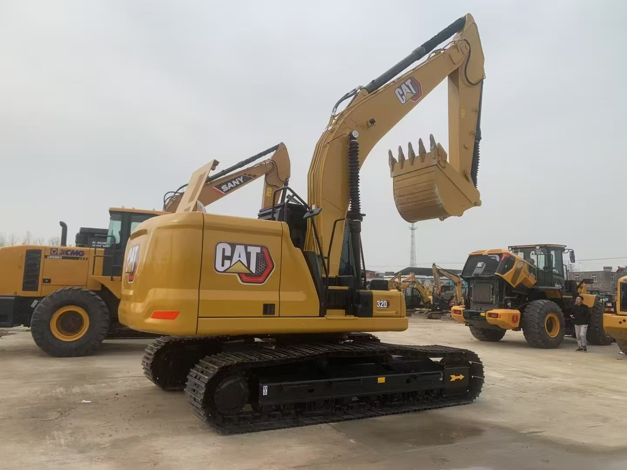 CATERPILLAR 320 - Bager guseničar: slika 4 CATERPILLAR 320 - Bager guseničar: slika 4