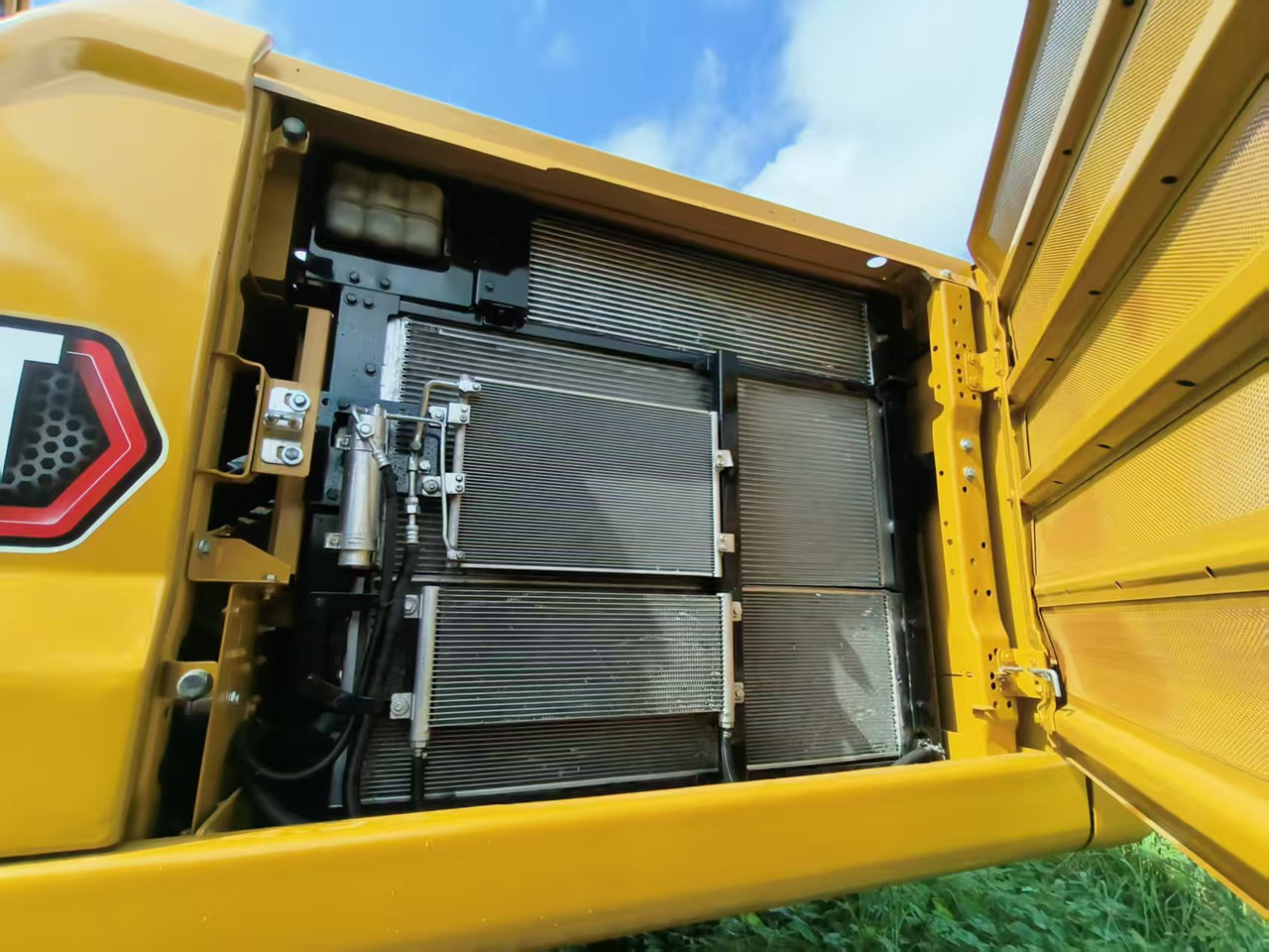 CATERPILLAR CAT336DL - Bager guseničar: slika 4 CATERPILLAR CAT336DL - Bager guseničar: slika 4