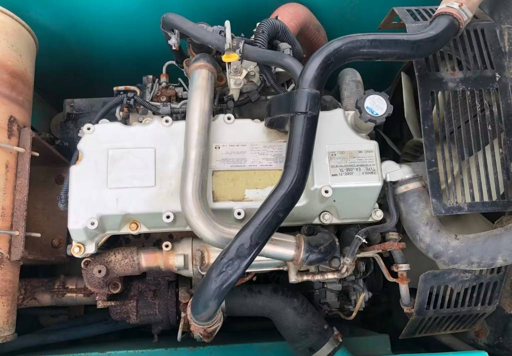 Bager guseničar Kobelco SK 210-8: slika 6