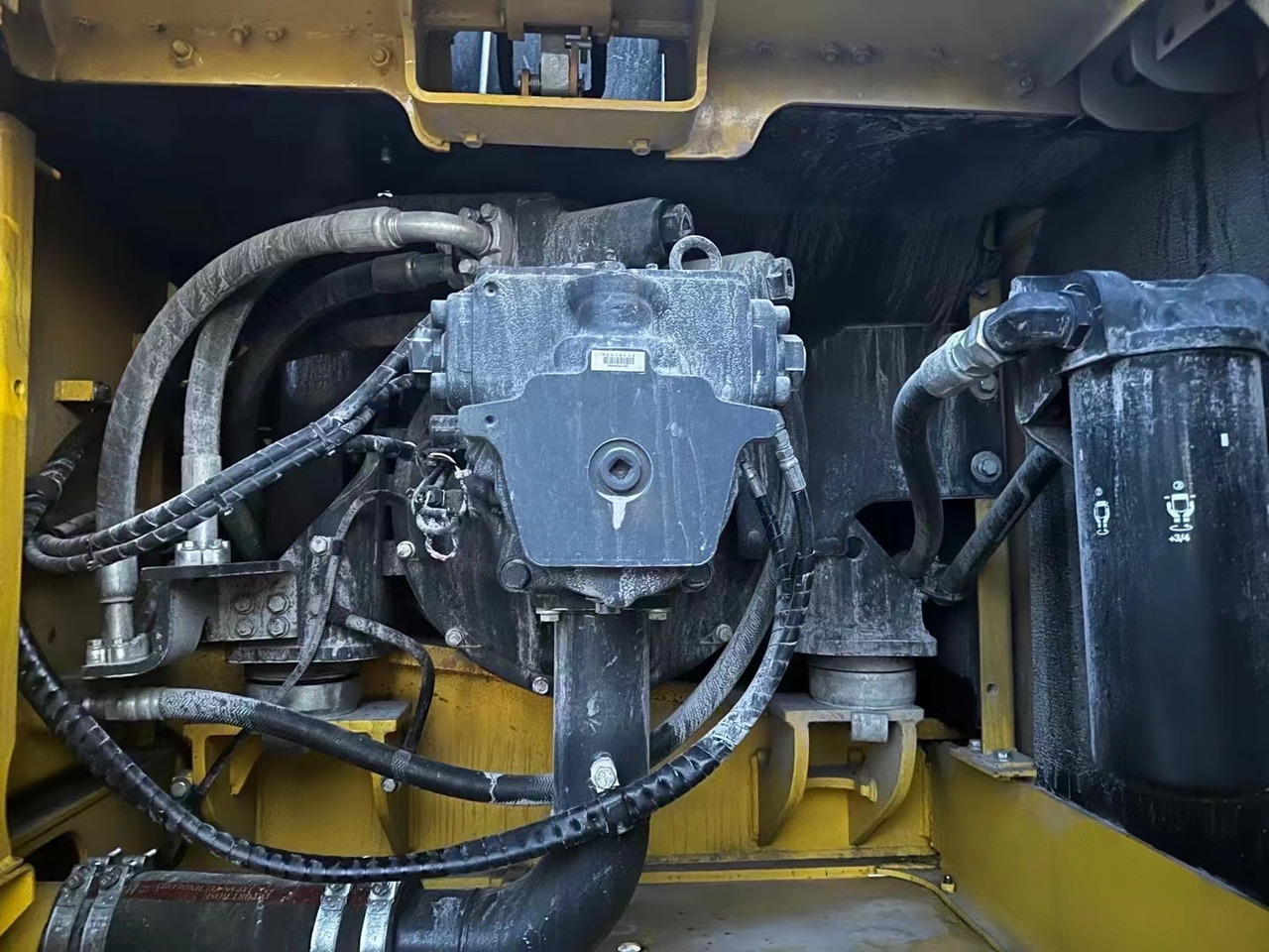 Komatsu PC 350-7 PC350 - Bager guseničar: slika 4 Komatsu PC 350-7 PC350 - Bager guseničar: slika 4