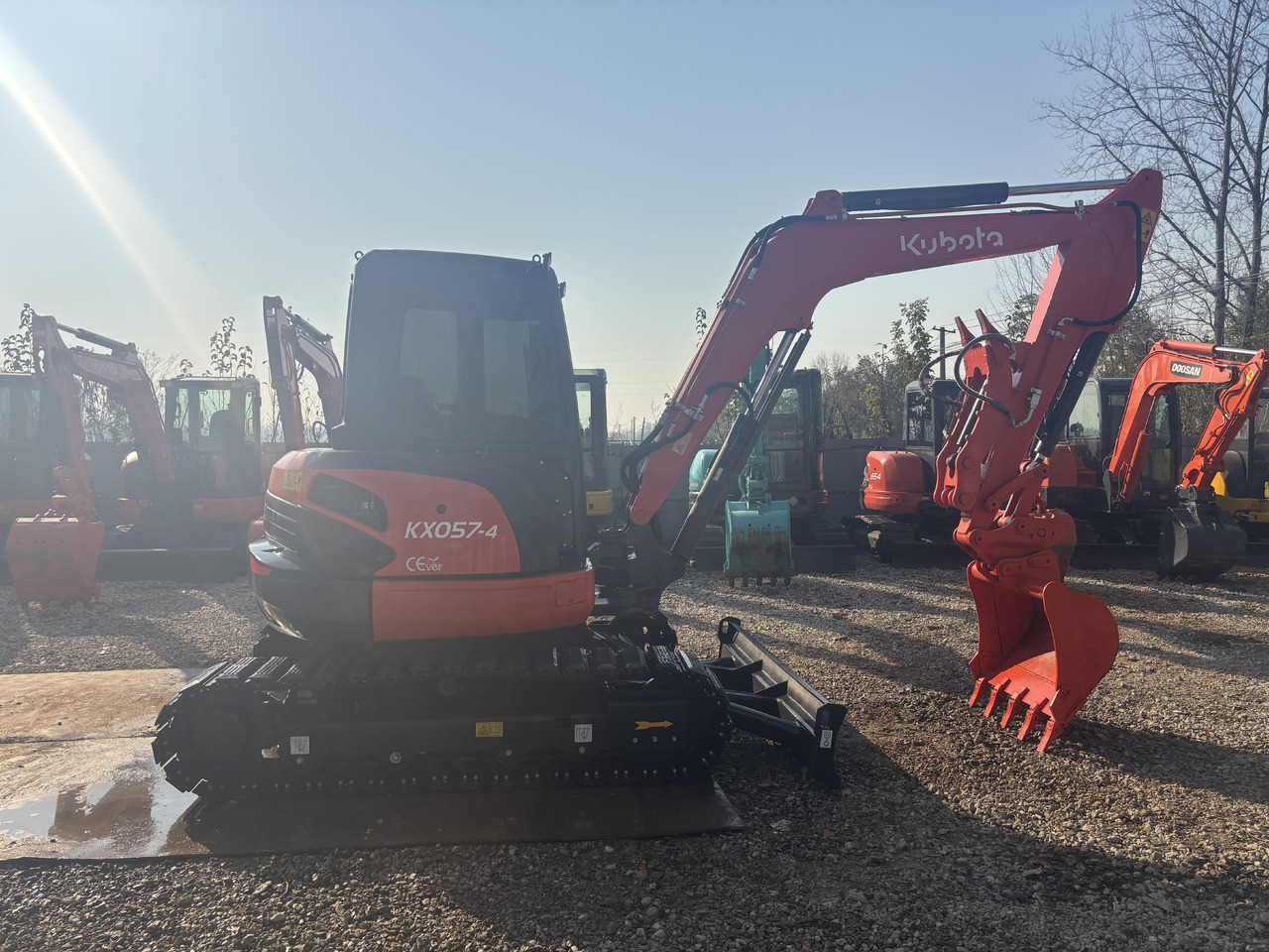 Kubota KX057-4 - Mini bager: slika 1 Kubota KX057-4 - Mini bager: slika 1