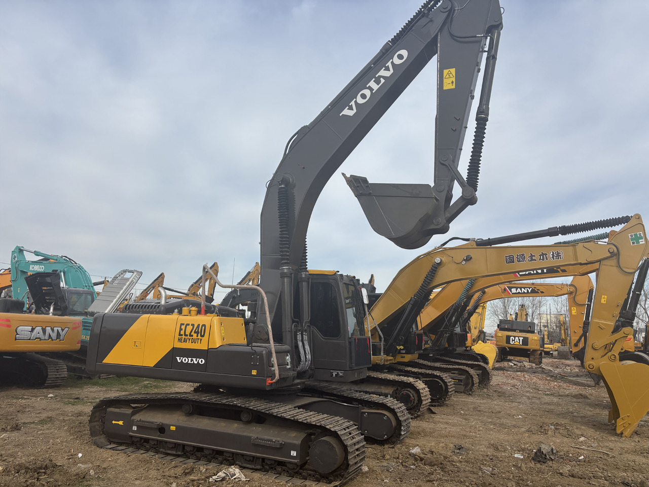 Volvo EC 240 - Bager guseničar: slika 5 Volvo EC 240 - Bager guseničar: slika 5