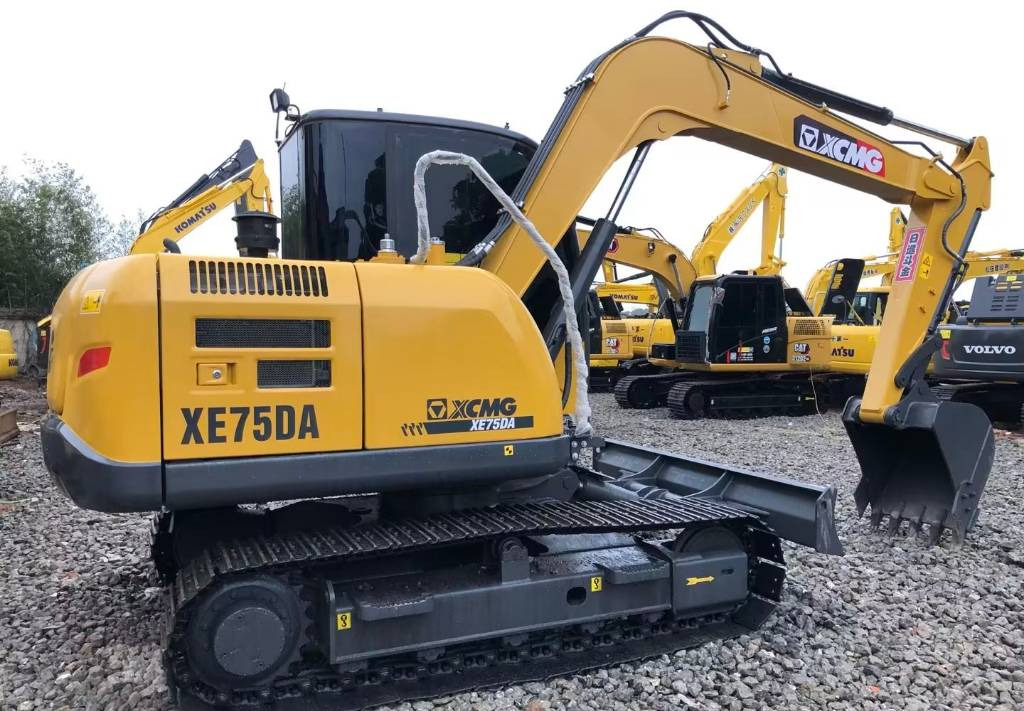 XCMG XE 75 DA XE75 - Mini bager: slika 1 XCMG XE 75 DA XE75 - Mini bager: slika 1