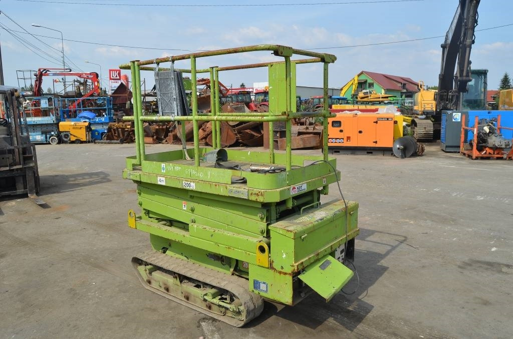 Aichi RV 041 - Lift u obliku makaza: slika 3 Aichi RV 041 - Lift u obliku makaza: slika 3