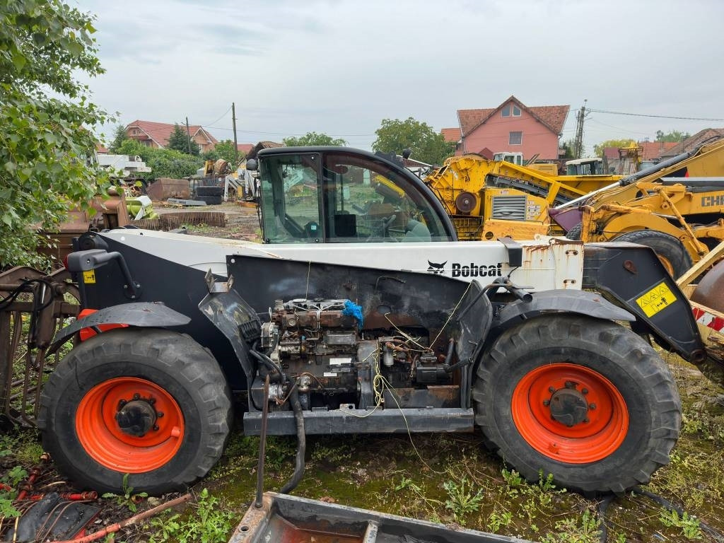 Bobcat TL 470 FOR PARTS OR COMPLETE - Teleskopski upravljač: slika 5 Bobcat TL 470 FOR PARTS OR COMPLETE - Teleskopski upravljač: slika 5
