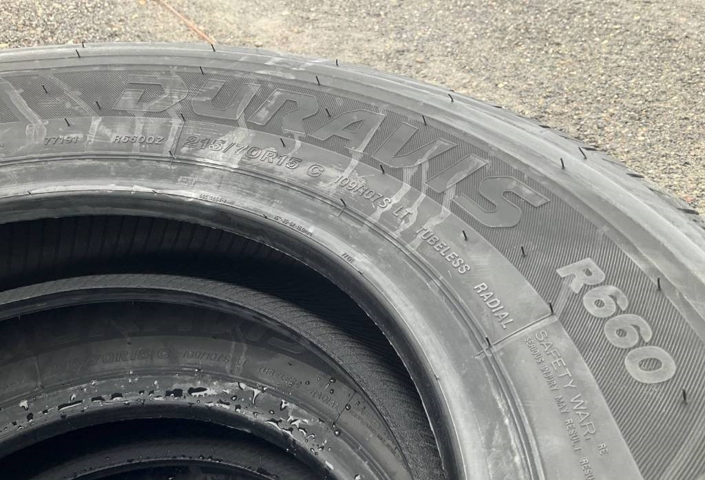 Bridgestone Duravis 215/70 R15C TYRES - Guma za Kamion: slika 5 Bridgestone Duravis 215/70 R15C TYRES - Guma za Kamion: slika 5