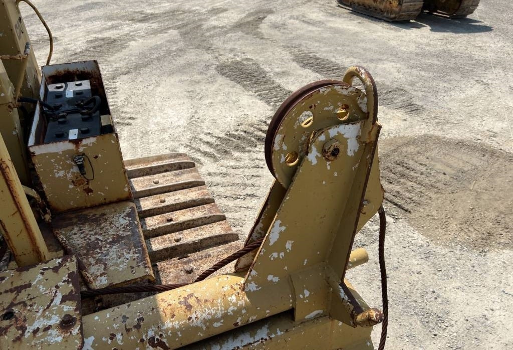 CAT 583 H - Mašina za polaganje cevi: slika 4 CAT 583 H - Mašina za polaganje cevi: slika 4