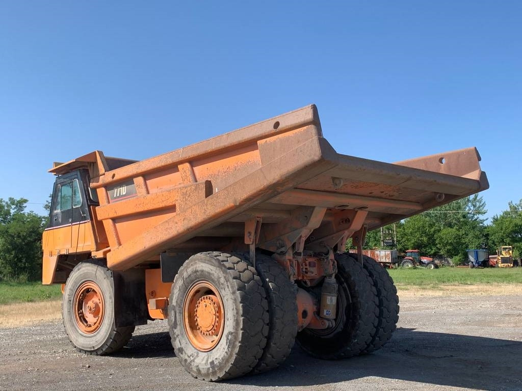 CAT 771 D  - Kiper sa krutom šasijom/ Kiper za kamen: slika 5 CAT 771 D  - Kiper sa krutom šasijom/ Kiper za kamen: slika 5