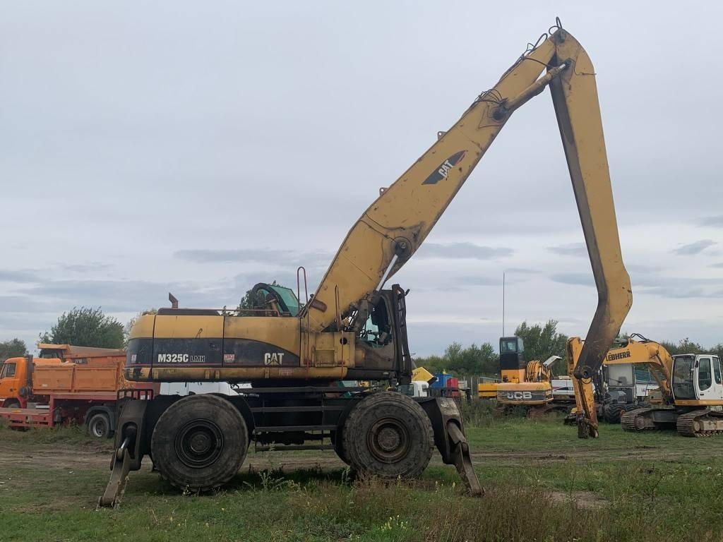 CAT M 325 C L MH - Bager za obradu otpada/ Industrije: slika 5 CAT M 325 C L MH - Bager za obradu otpada/ Industrije: slika 5