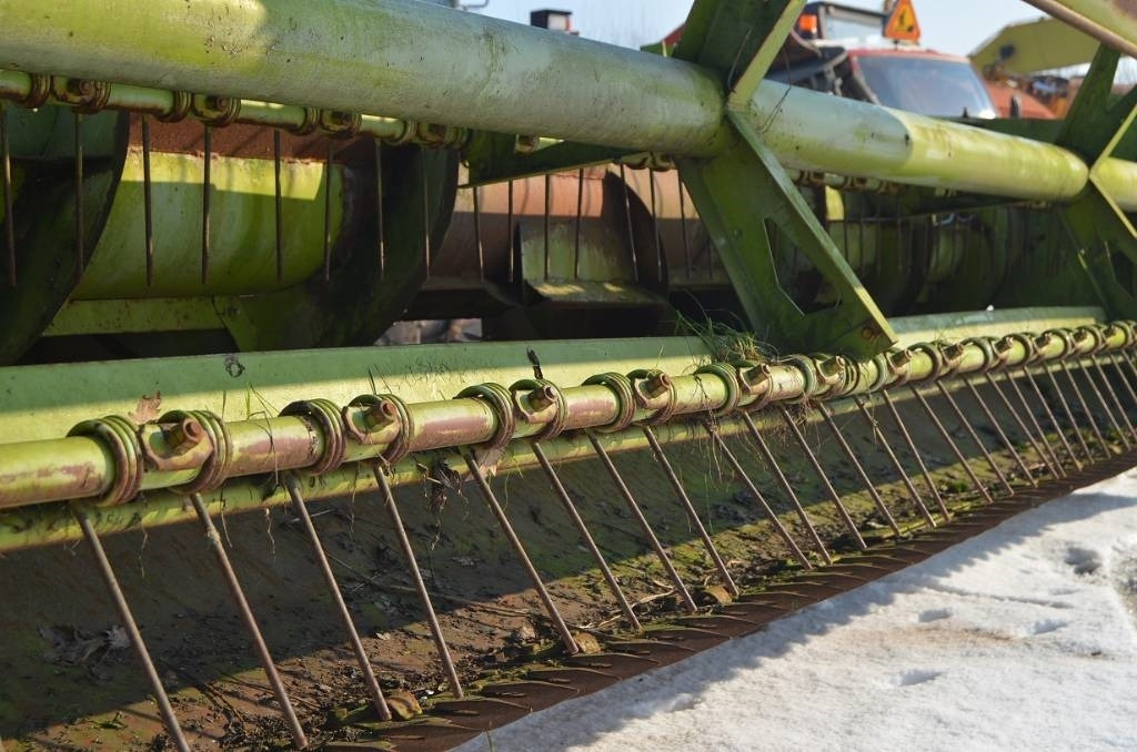 Claas 6m - Prednji deo kombajna: slika 5 Claas 6m - Prednji deo kombajna: slika 5