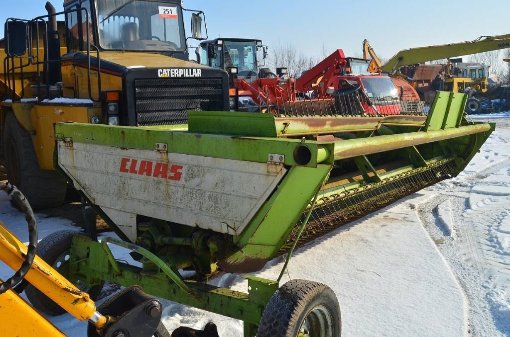 Claas 6m - Prednji deo kombajna: slika 4 Claas 6m - Prednji deo kombajna: slika 4