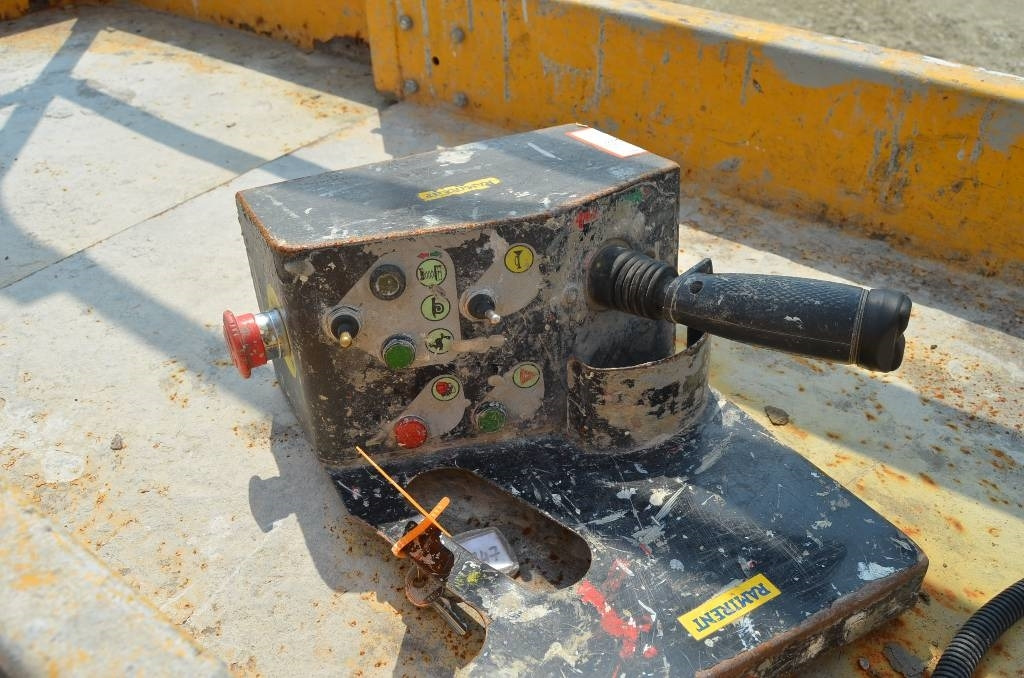 Haulotte Compact 8 - Lift u obliku makaza: slika 4 Haulotte Compact 8 - Lift u obliku makaza: slika 4