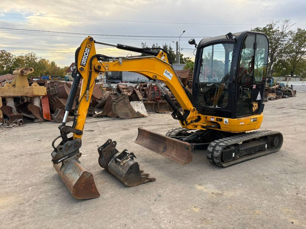 JCB 8025 ZTS - Mini bager: slika 1 JCB 8025 ZTS - Mini bager: slika 1