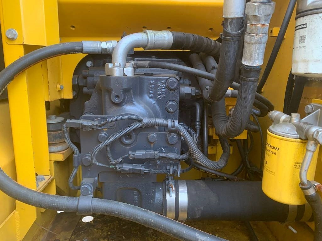 Bager guseničar Komatsu PC 130: slika 7 Bager guseničar Komatsu PC 130: slika 7