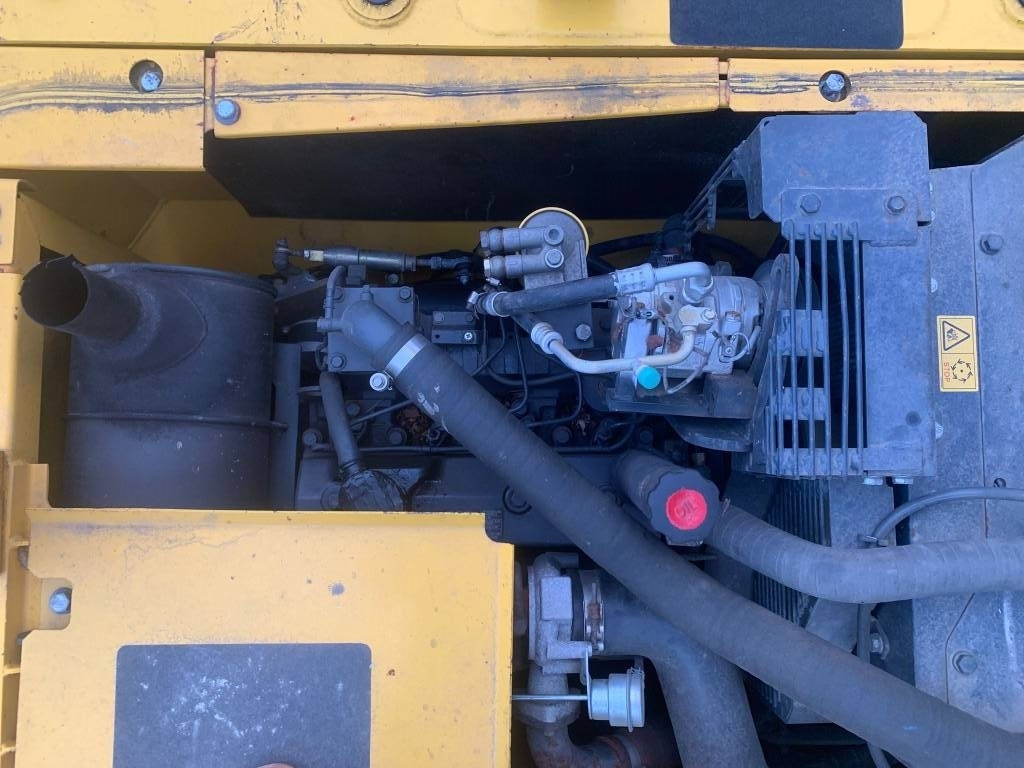 Bager guseničar Komatsu PC 130: slika 8 Bager guseničar Komatsu PC 130: slika 8