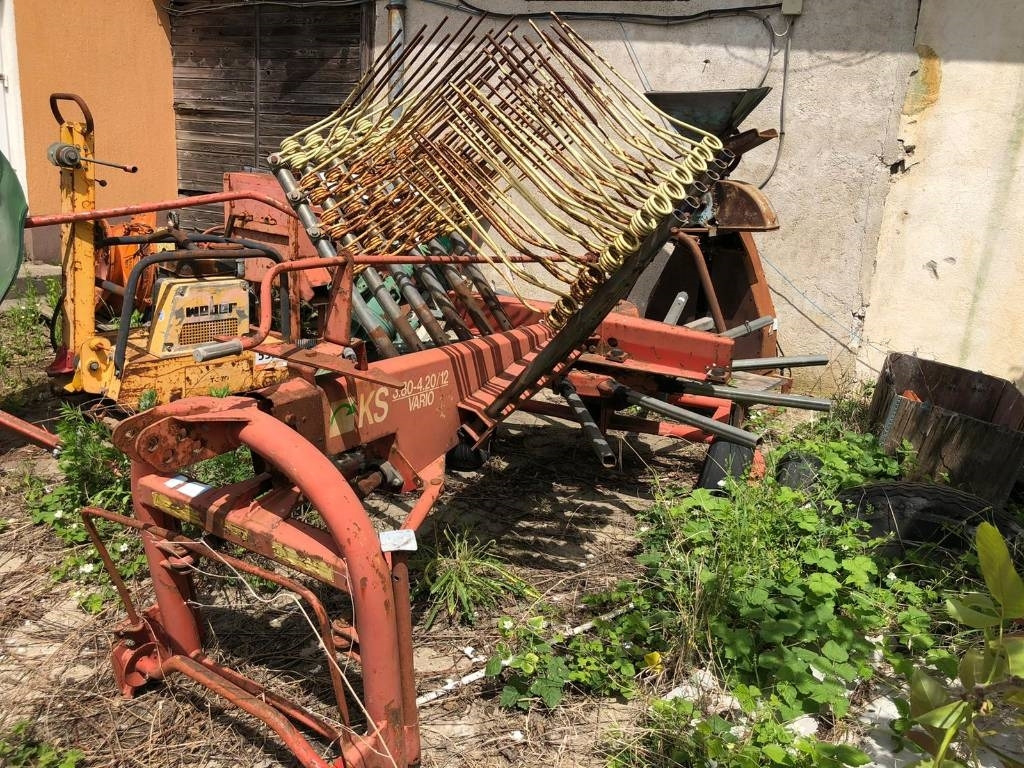 Krone Vario KS - Prevrtač/ Grabuljač: slika 4 Krone Vario KS - Prevrtač/ Grabuljač: slika 4