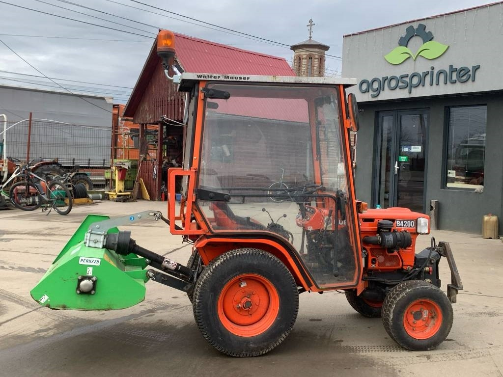 Kubota B 4200 - Traktor: slika 5 Kubota B 4200 - Traktor: slika 5