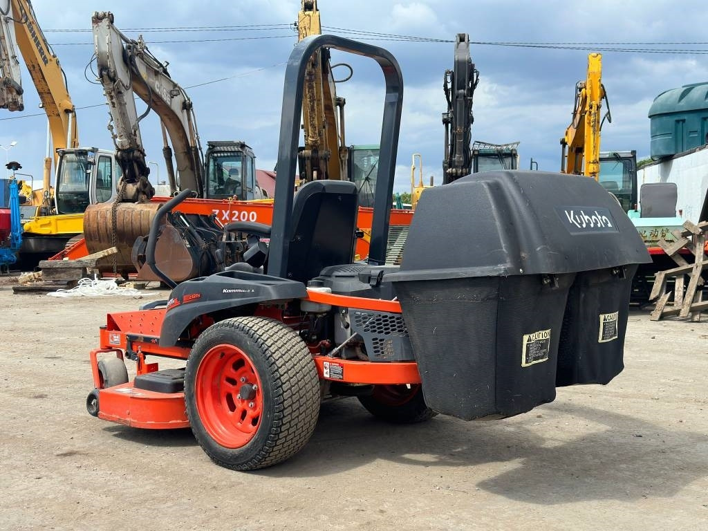 Kubota Z121S - Baštenska kosačica: slika 3 Kubota Z121S - Baštenska kosačica: slika 3