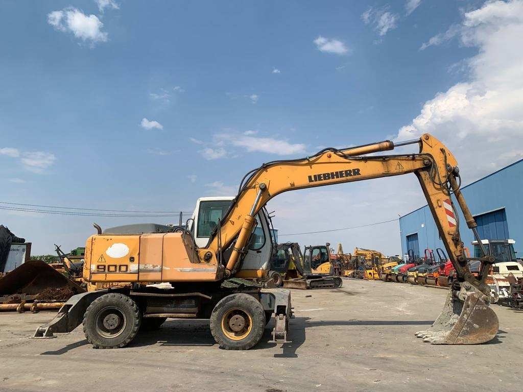 Liebherr A 900 C - Bager točkaš: slika 3 Liebherr A 900 C - Bager točkaš: slika 3