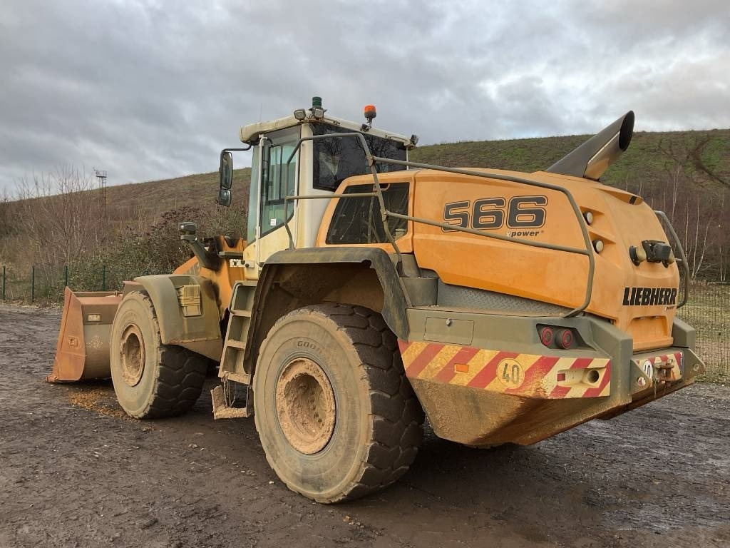 Liebherr L 566 - Utovarivač točkaš: slika 2 Liebherr L 566 - Utovarivač točkaš: slika 2