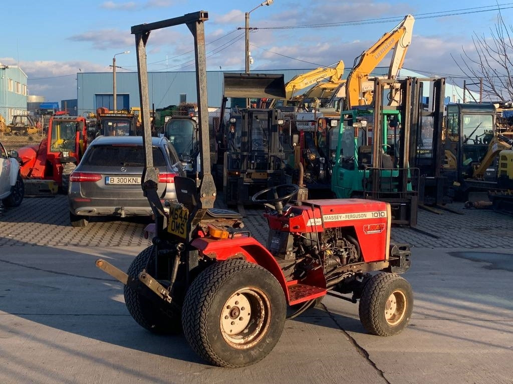 Massey Ferguson 1010 - Traktor: slika 4 Massey Ferguson 1010 - Traktor: slika 4