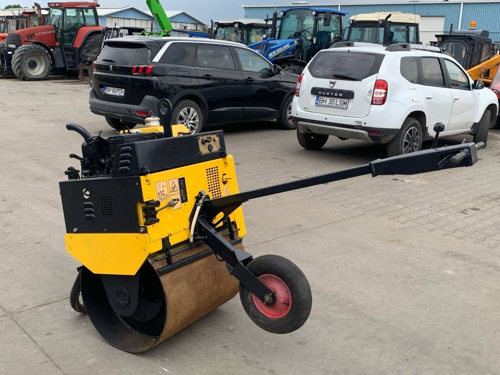 Mecalac MBR 71 - Mini valjak: slika 4 Mecalac MBR 71 - Mini valjak: slika 4