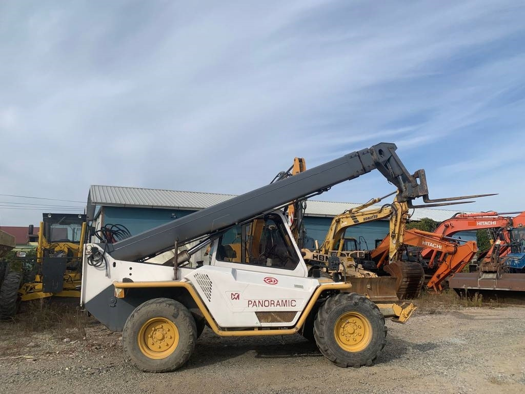 Merlo P 30.13 EVS - Teleskopski upravljač: slika 2 Merlo P 30.13 EVS - Teleskopski upravljač: slika 2