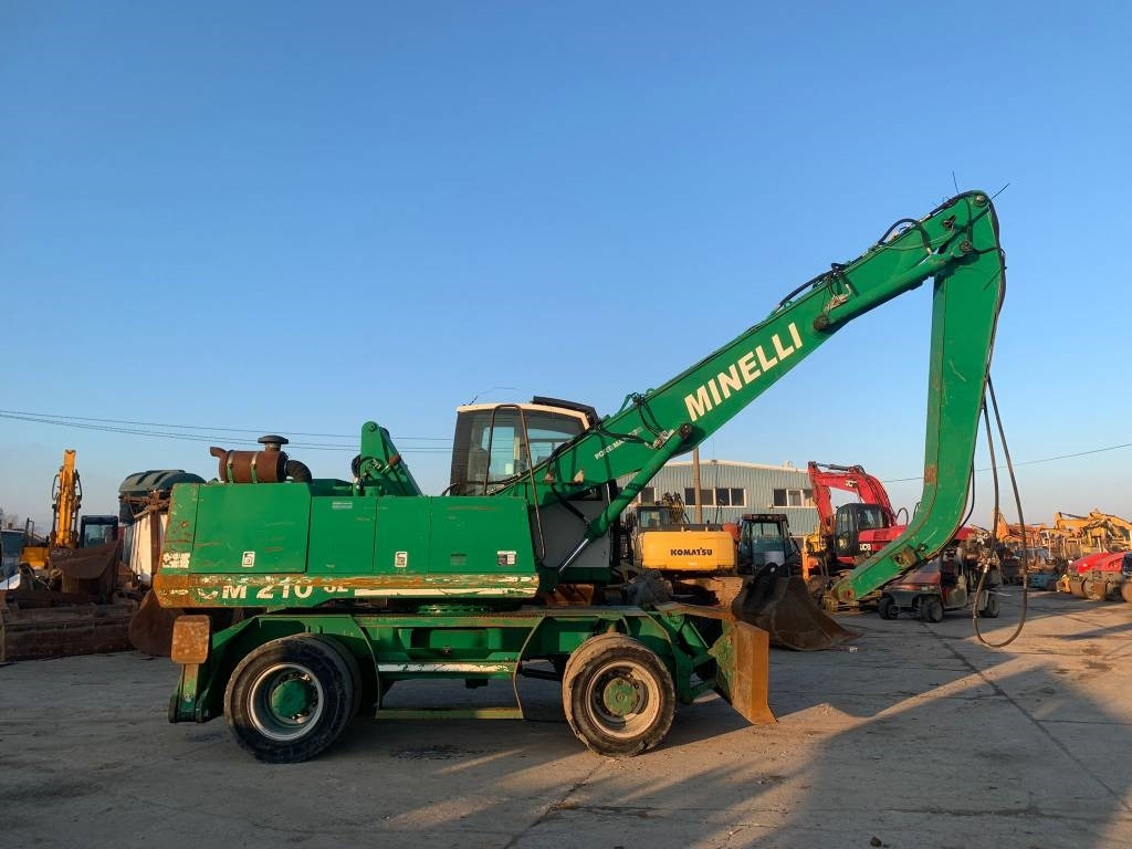 Minelli CM210 - Bager točkaš: slika 5 Minelli CM210 - Bager točkaš: slika 5