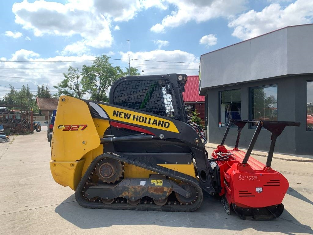 New Holland C327 - Mini utovarivač: slika 5 New Holland C327 - Mini utovarivač: slika 5
