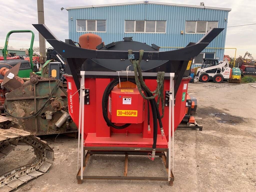 Raytree RMDM70 Mulcher Raytree RMDM70 Mulcher - Šumski mulčer: slika 1 Raytree RMDM70 Mulcher Raytree RMDM70 Mulcher - Šumski mulčer: slika 1