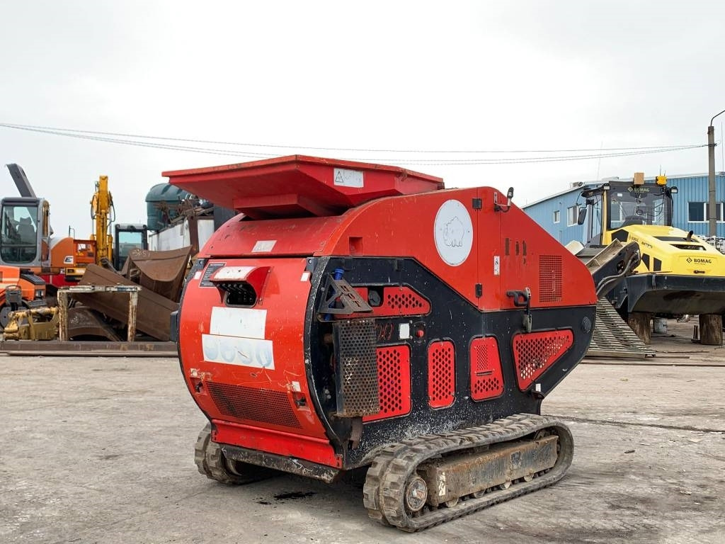 Red Rhino 5000 - Mobilna drobilica: slika 4 Red Rhino 5000 - Mobilna drobilica: slika 4