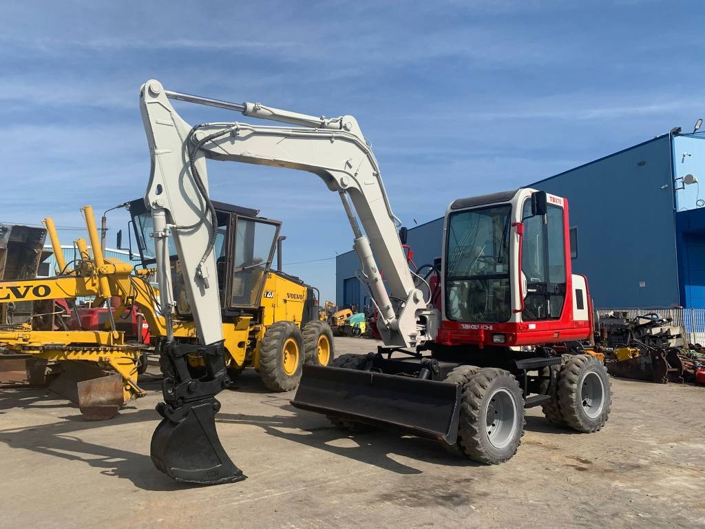 Takeuchi TB070W - Bager točkaš: slika 1 Takeuchi TB070W - Bager točkaš: slika 1