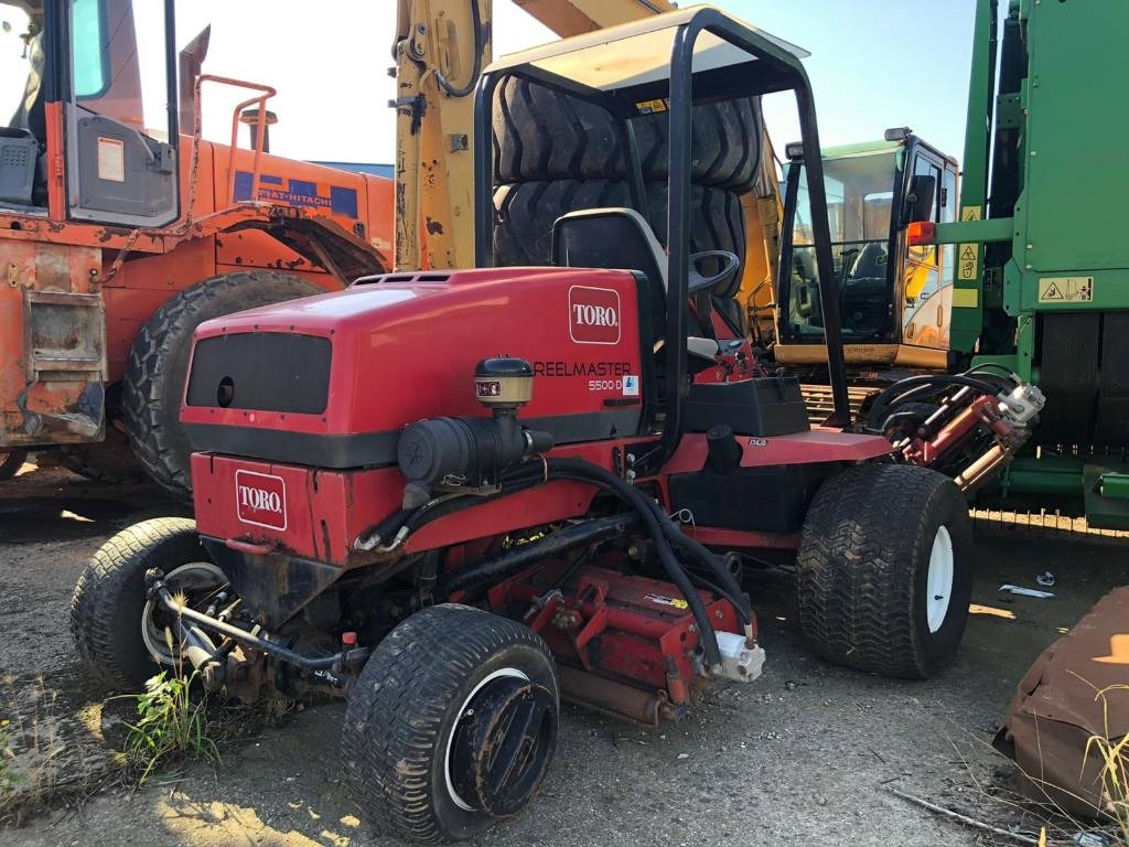 Toro REELMASTER 5500D - Baštenska kosačica: slika 5 Toro REELMASTER 5500D - Baštenska kosačica: slika 5