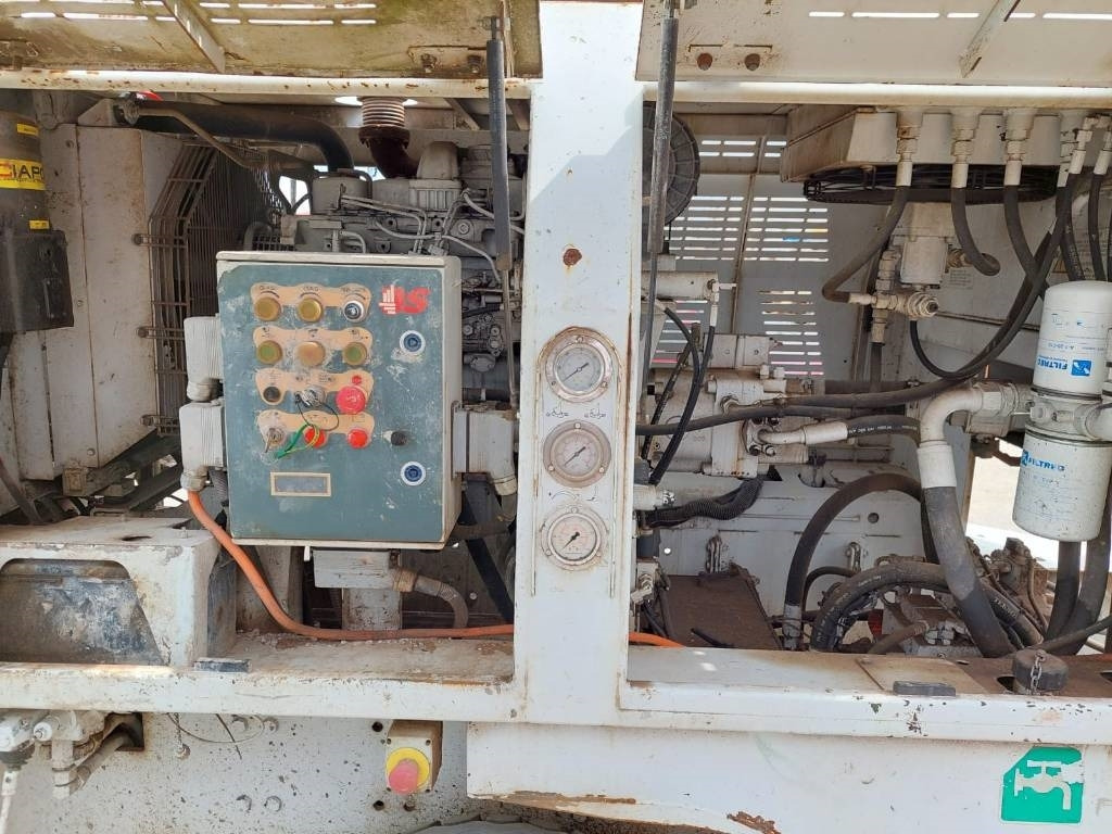 Utranazz SCH60C  - Stacionarna pumpa za beton: slika 5 Utranazz SCH60C  - Stacionarna pumpa za beton: slika 5